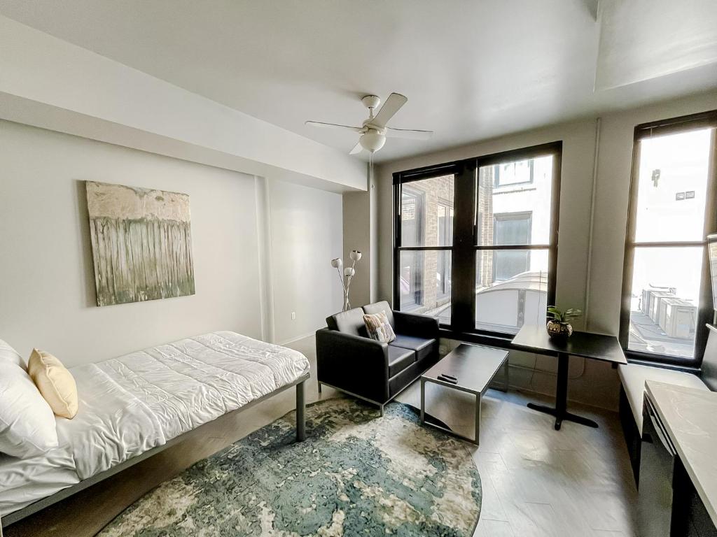 Sleepover Studio Apartments Downtown Springfield, Springfield (updated