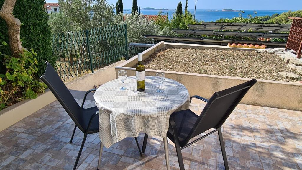 Un balcón o terraza de Apartments Kust