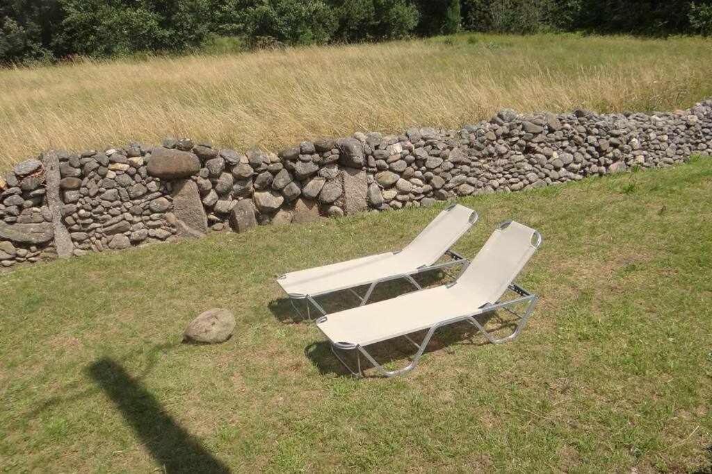 Zahrada ubytování Cuberto Darriba Casa restaurada en Canedo
