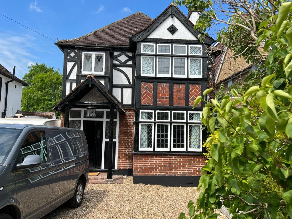 Three. bedroom detached houes in St .AIbans city, Saint Albans (updated prices 2024)
