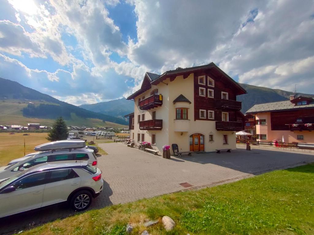 Výhľad na hory alebo výhľad na hory priamo z apartmánu