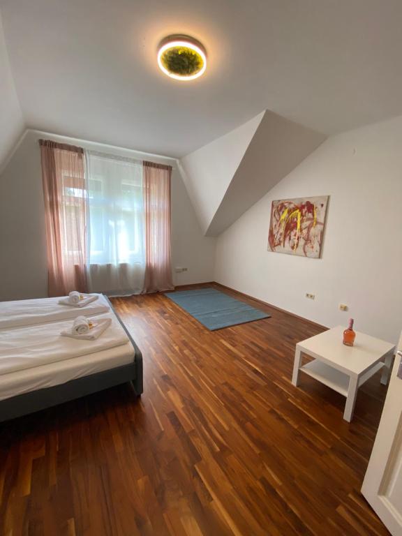 Schlossberg Blick Apartment -Top 7 self check-in - One-Bedroom Apartment
