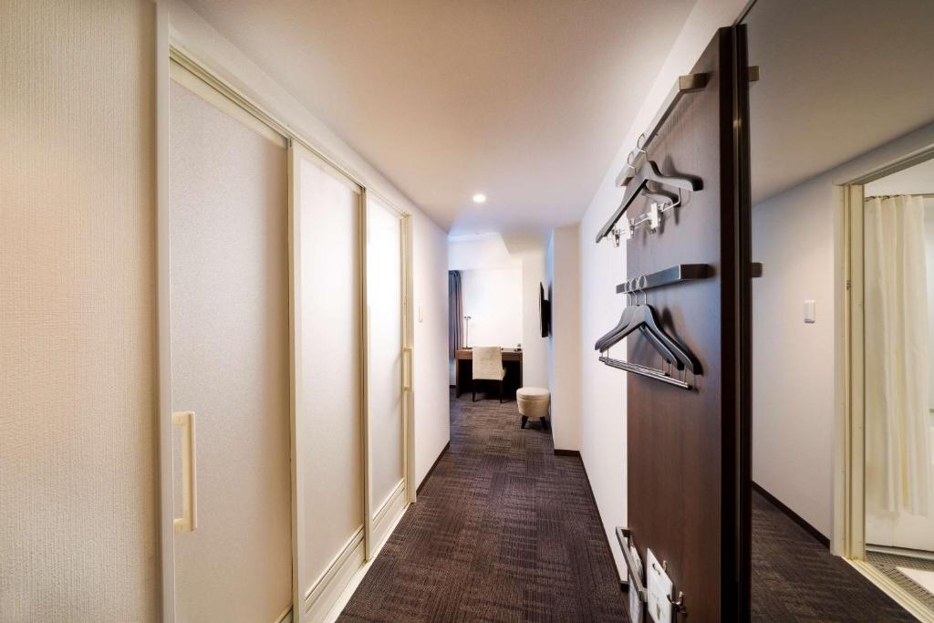 TV a/nebo společenská místnost v ubytování Best Western Hotel Fino Shin-Yokohama