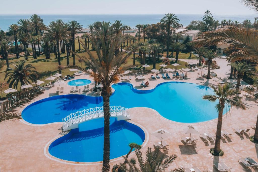 an overhead view of the pool at the resort at Occidental Sousse Marhaba in Sousse