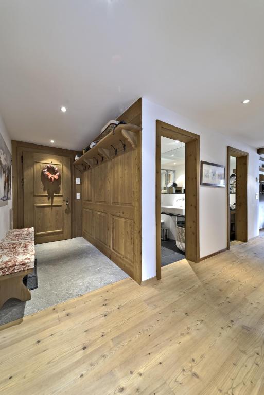 Floor Design Zuoz Floor Roma