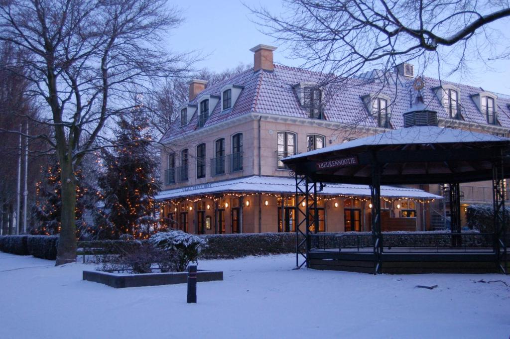 Hotel Graaf Bernstorff v zimě