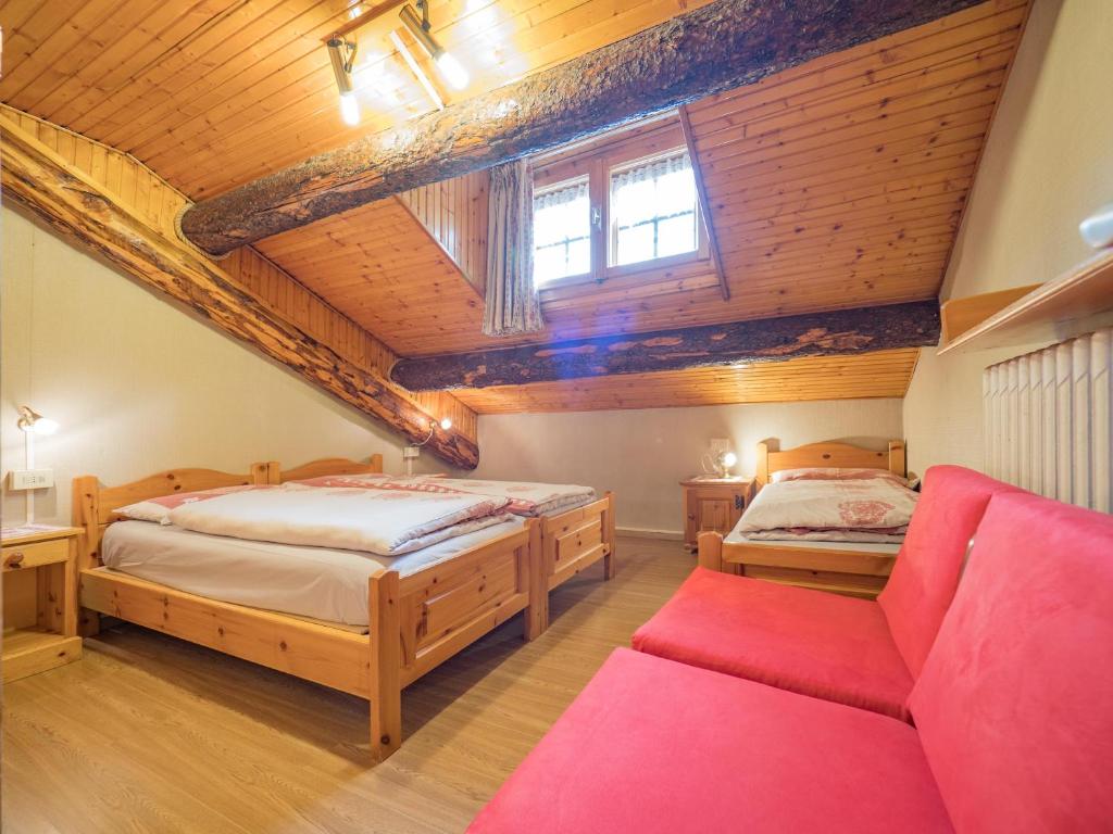 Posteľ alebo postele v izbe v ubytovaní Dany Home Saroch