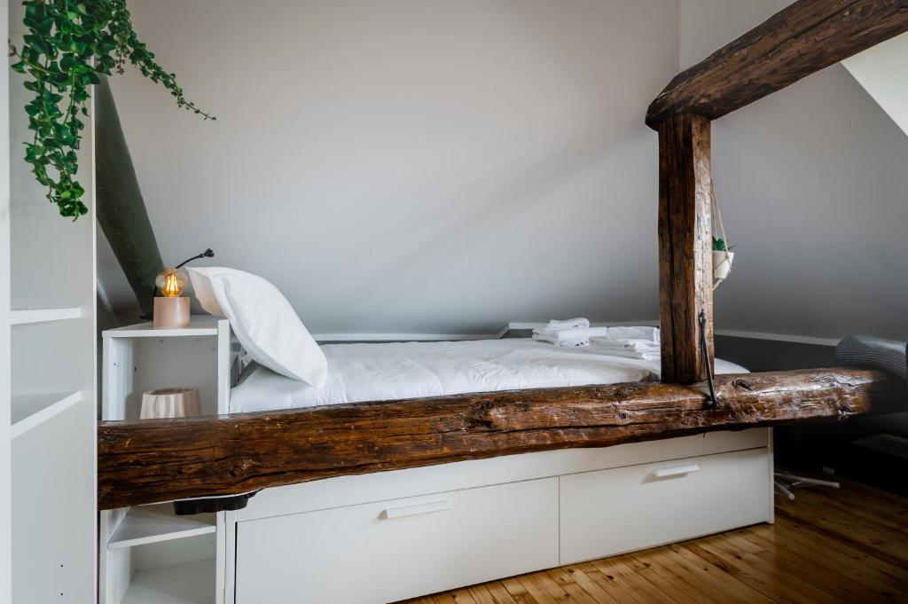 Gallery image of Sky-View Studio with Cozy Boho Vibes by Flat Mаnager in Sofia