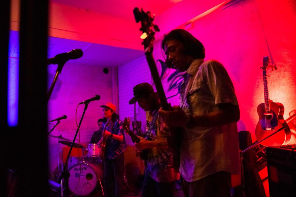 Hosté ubytování Hostel and Music Bar Bros