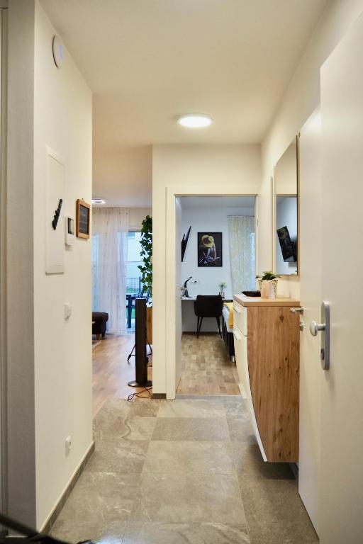 Kuchyň nebo kuchyňský kout v ubytování Luxuriöses Apartment mit Garten & Terrasse in der Nähe vom See im schönen Salzkammergut