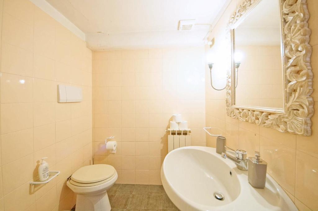 Kúpeľňa v ubytovaní DolceVita Apartments N 304 Rialto Mercato