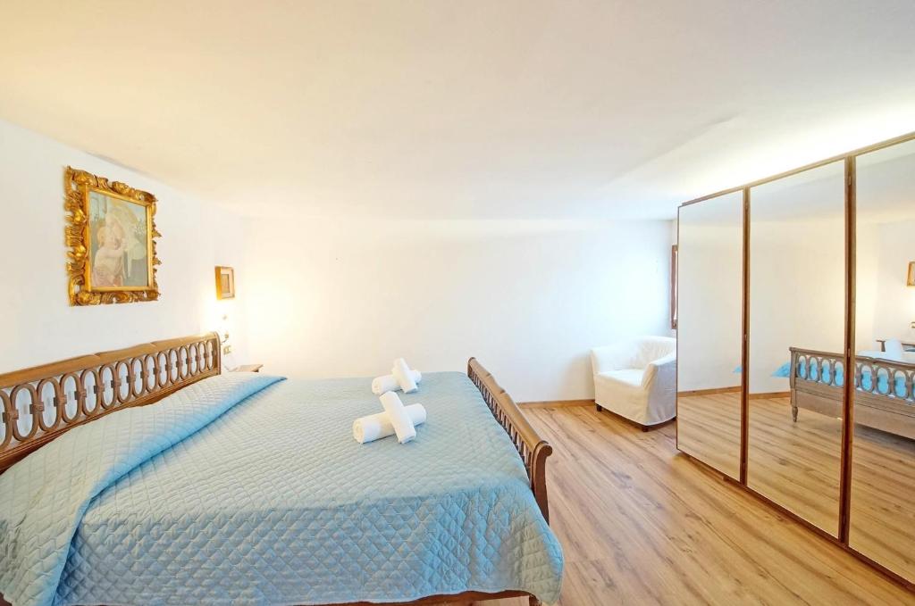 Posteľ alebo postele v izbe v ubytovaní DolceVita Apartments N 304 Rialto Mercato