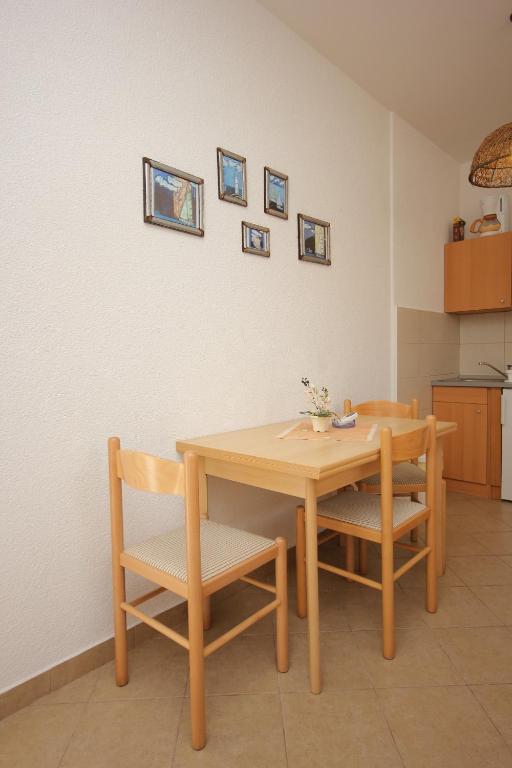 Fotografia z galérie ubytovania Apartments by the sea Slano, Dubrovnik - 8608 v Slano