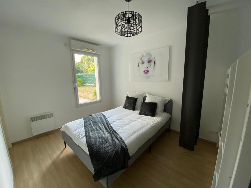 Zdjęcie z galerii obiektu Appartement terrasse bord de Mer St Marc sur Mer w mieście Saint-Nazaire