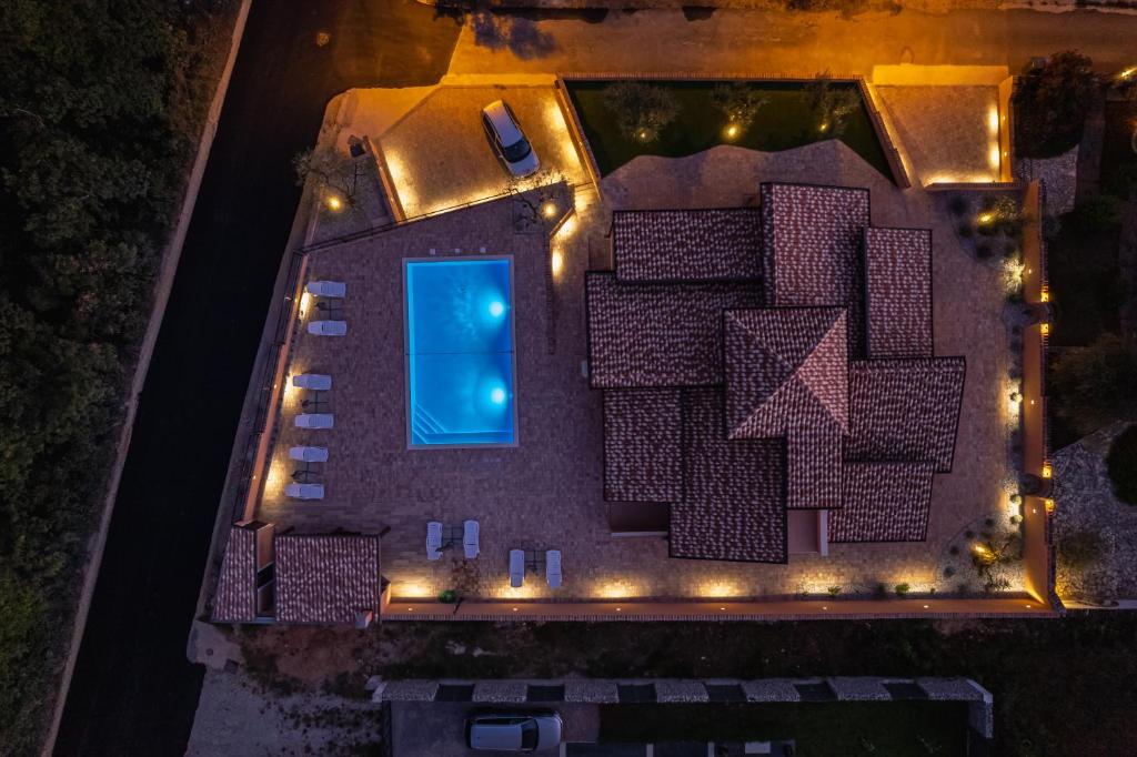 Bazén v ubytování Apartments Marancin nebo v jeho okolí