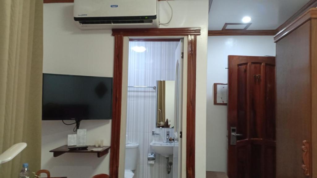 Koupelna v ubytování CLN Boutique Hotel