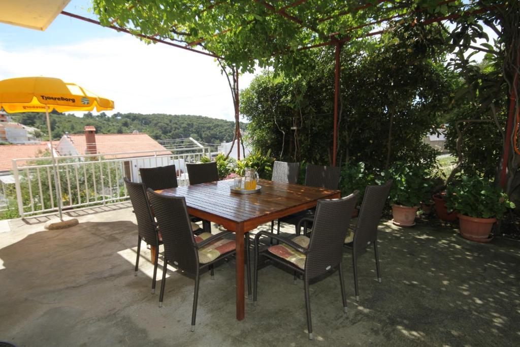 Fotografia z galérie ubytovania Apartments with a parking space Hvar - 8769 v destinácii Hvar