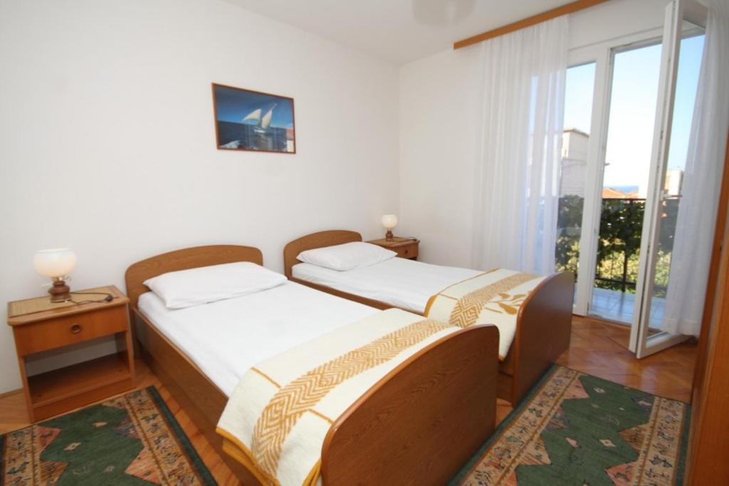 Fotografie z fotogalerie ubytování Apartments with a parking space Komiza, Vis - 8866 v destinaci Komiža