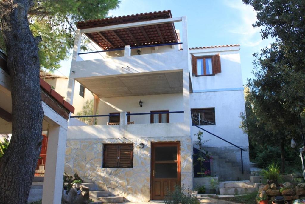 Budynek, w którym mieści się apartament