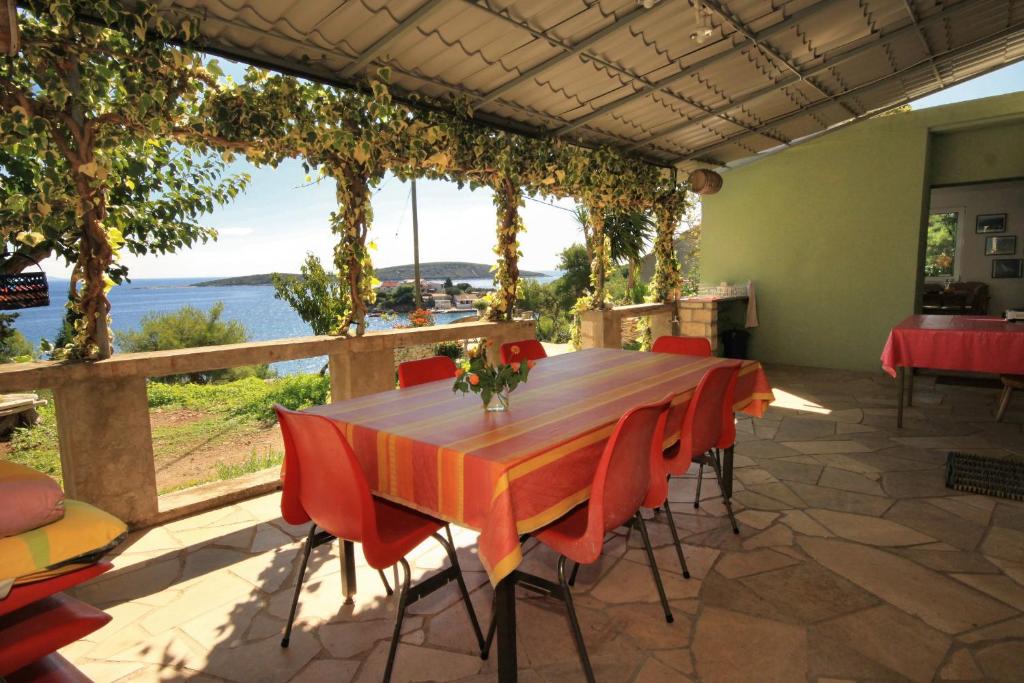 Fotografie z fotogalerie ubytování Apartments by the sea Brgujac, Vis - 8899 v destinaci Vis