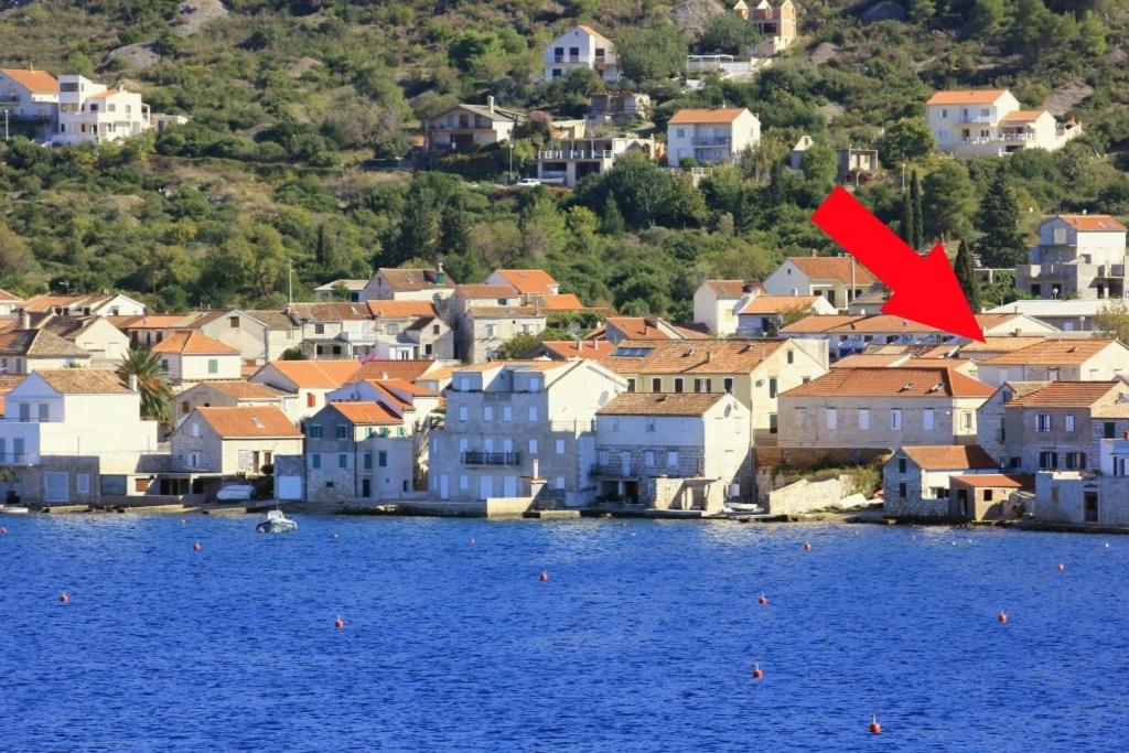 Fotografia z galérie ubytovania Seaside holiday house Vis - 8907 vo Vise