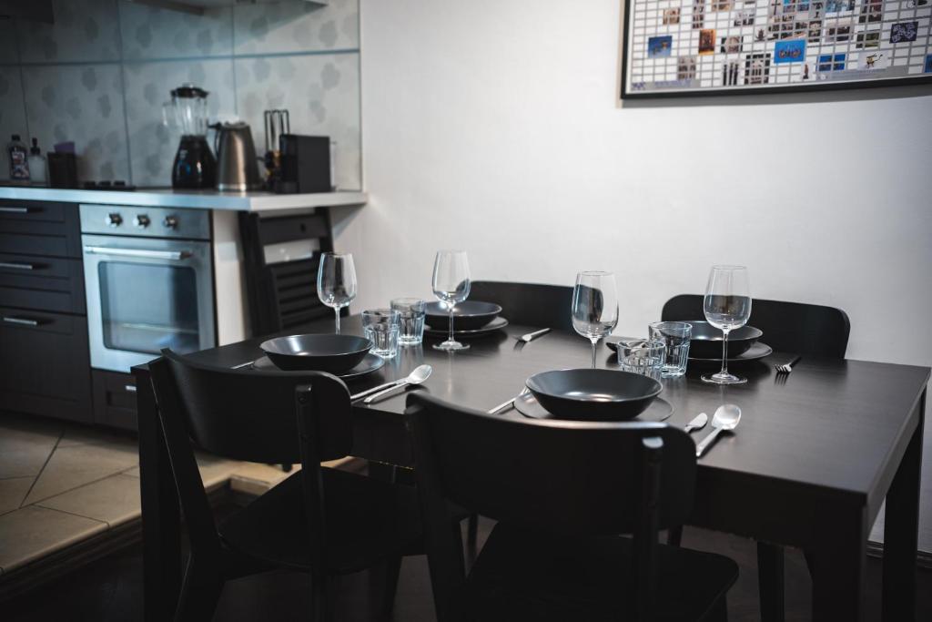 Kuchnia lub aneks kuchenny w obiekcie Zagreb Central Park Apartment with free parking