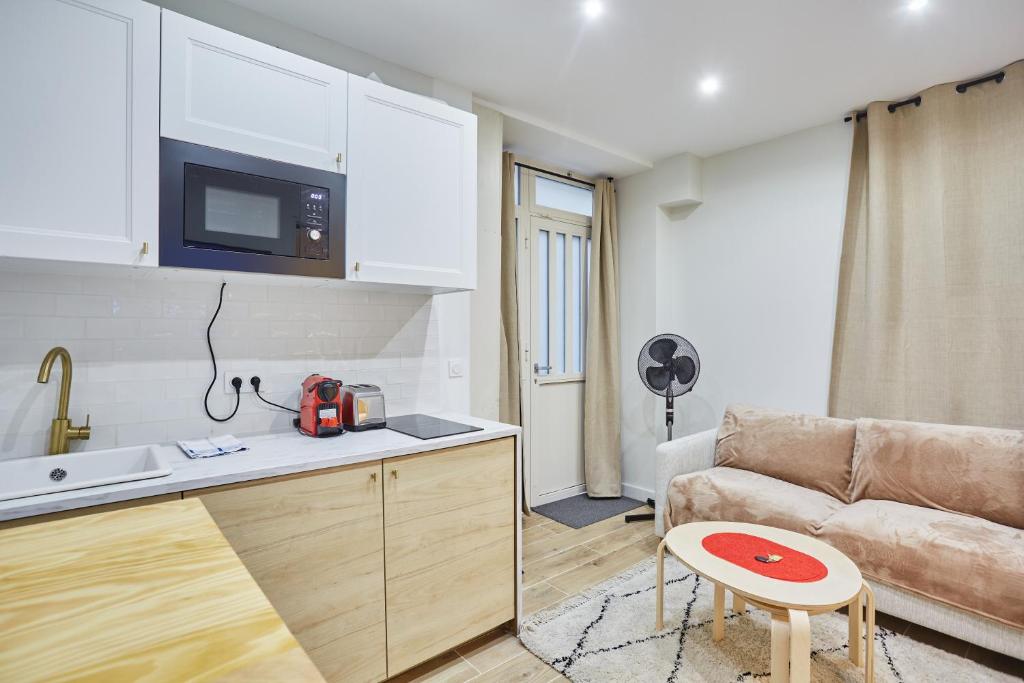 Rent a Room - Residence Charon - One-Bedroom Apartment