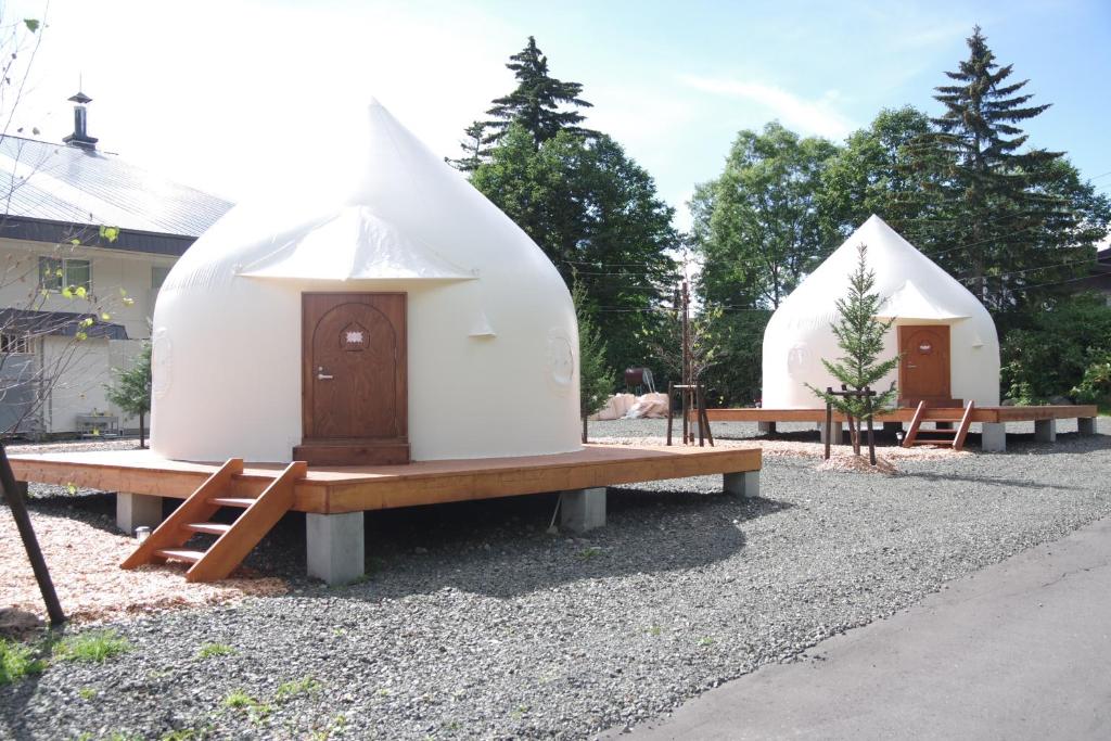 大雪山国立公園 旭岳温泉源泉かけ流し 4名1室 ケイズハウス北海道