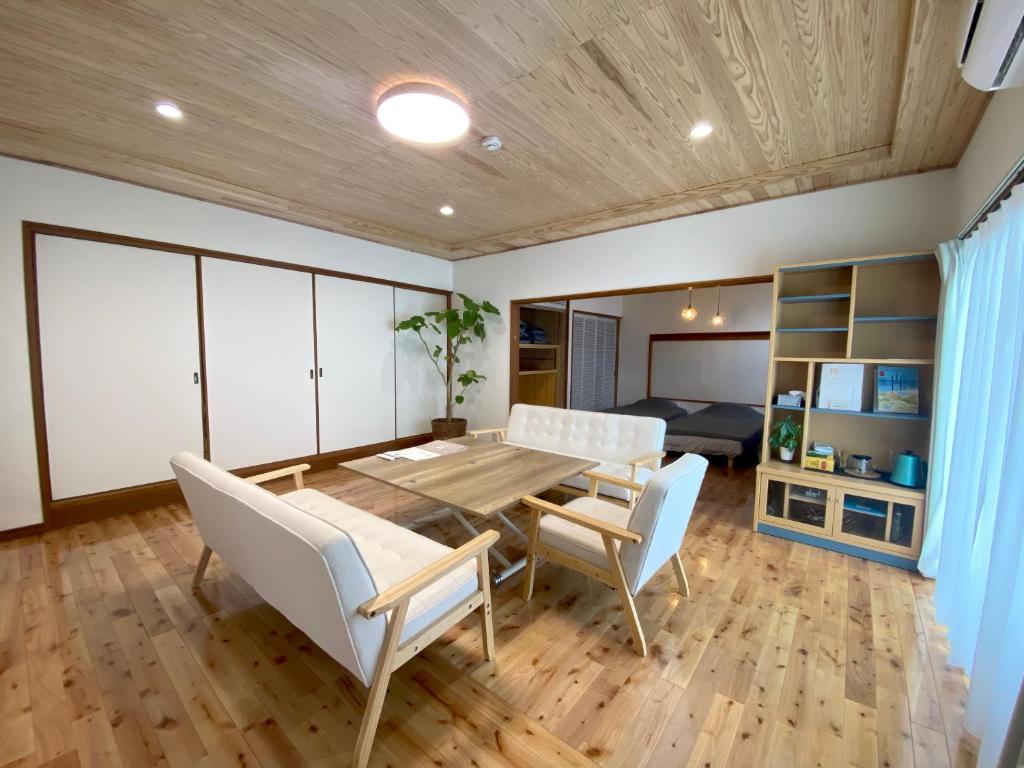 「西の横綱」俵山温泉で極上の湯治STAY。物語が始まる場所 -MUKU- - Casa De Dos Dormitorios