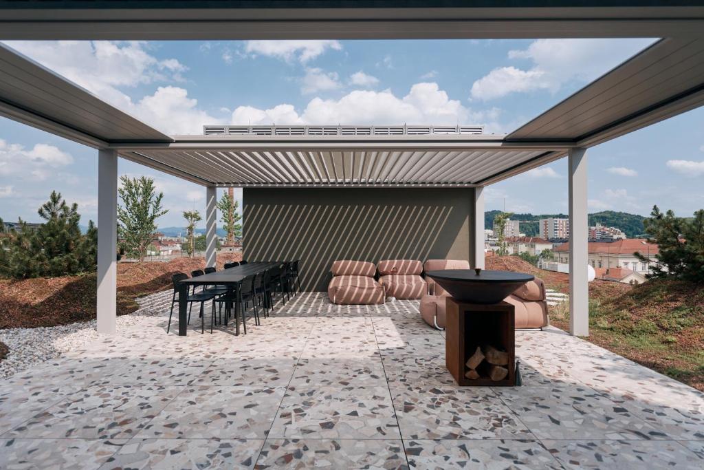 Balkón nebo terasa v ubytování NEU RESIDENCES smart stay