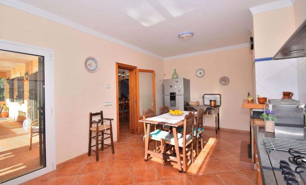 Kuchyň nebo kuchyňský kout v ubytování 176 Villa Can Claret Gran ET3690 by Mallorca Charme