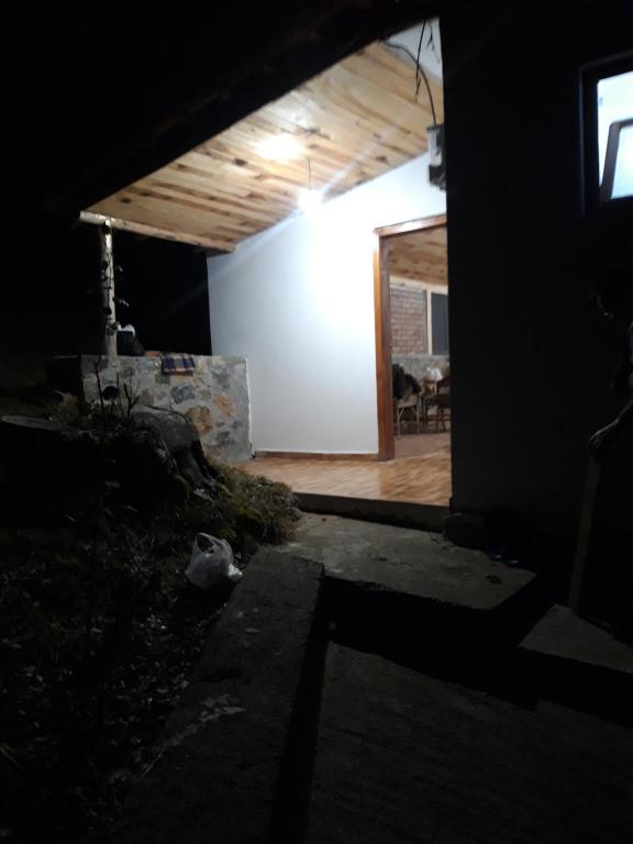 Fotografie z fotogalerie ubytování Bujtinat Skenderi Gjinar v destinaci Gjinar
