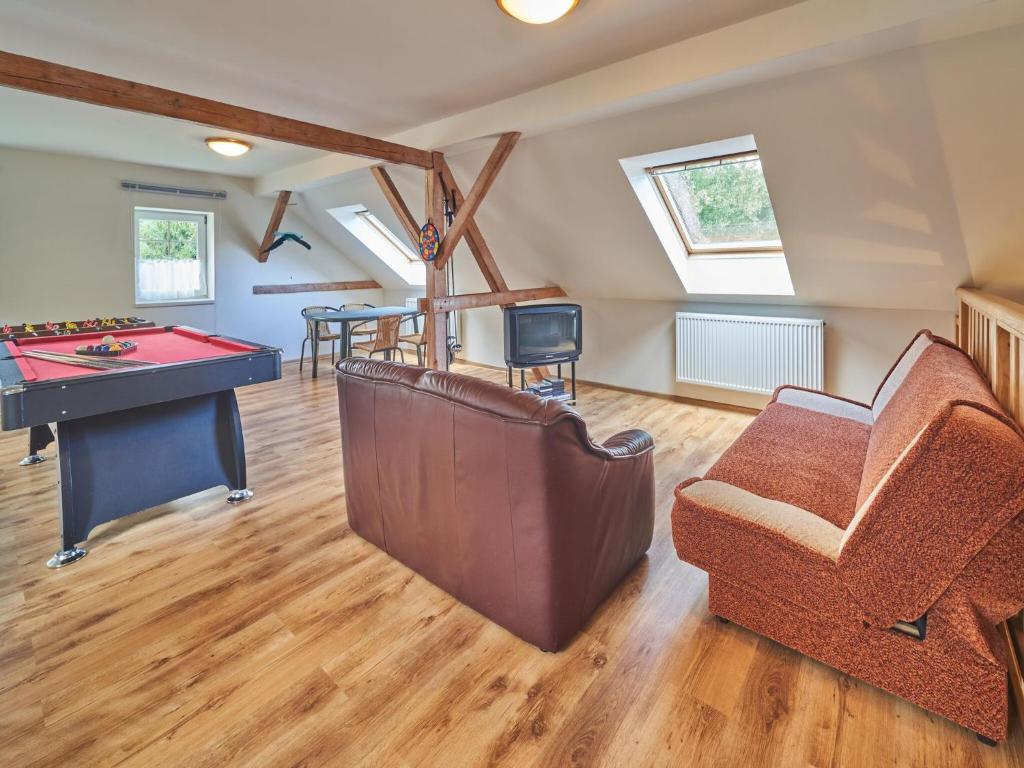 Posezení v ubytování Holiday Home in Lampertice with Swimming Pool