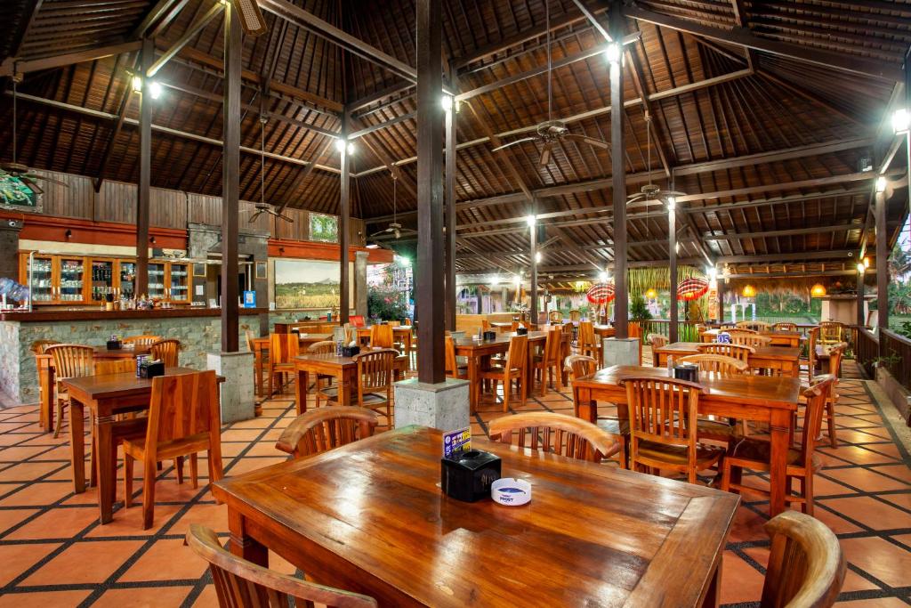 Restoran atau tempat makan lain di Nick's Pension