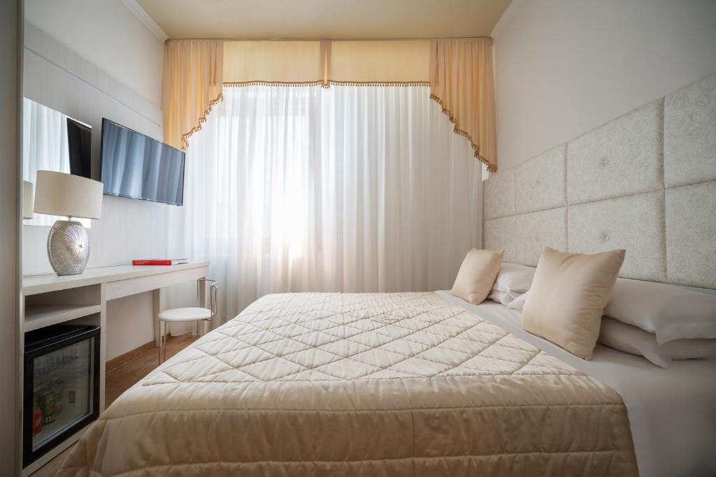 Hotel Re Enzo - Resim 36