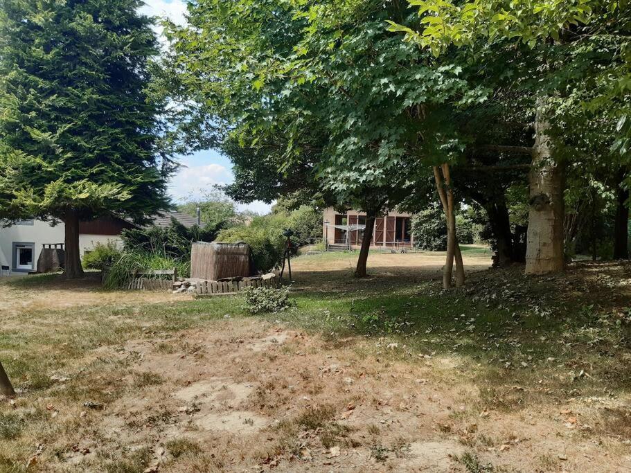 Ogród w obiekcie Gîte de la P'tite Rainette