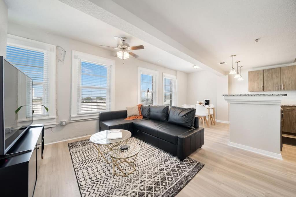 Trendy Downtown Waco Apartment With Great View, Waco (updated prices 2024)