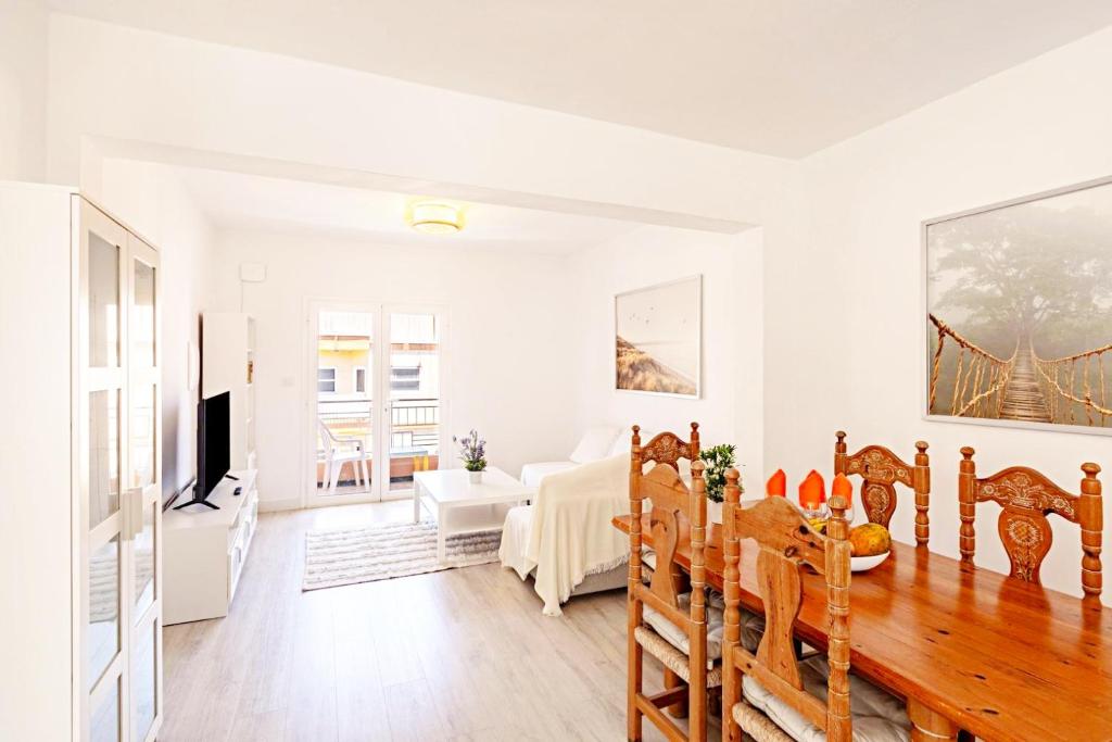 TV a/nebo společenská místnost v ubytování City Loft - Helles und geräumiges Apartment in Santa Cruz