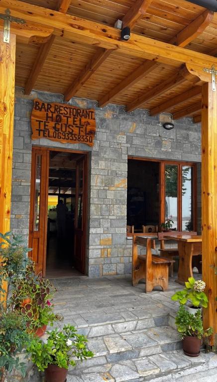 Bar Restaurant Hotel ''Te Gusti'' - Imazhi 9