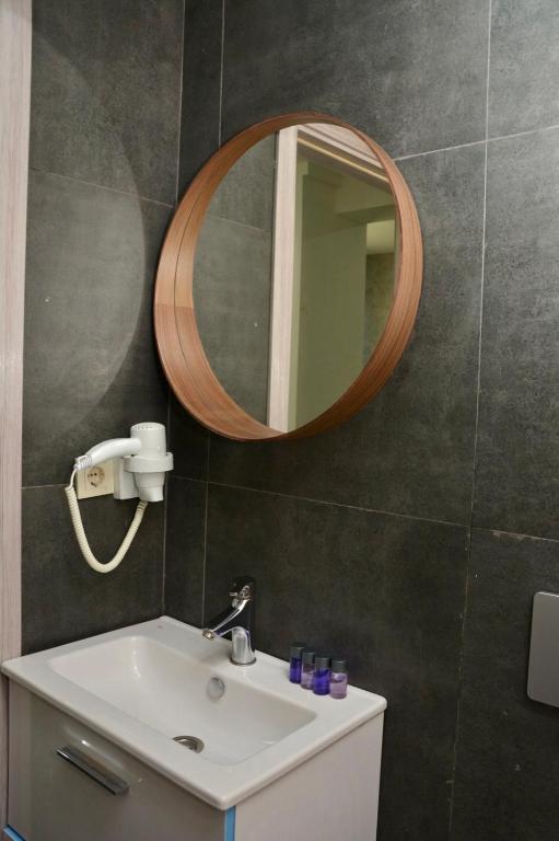 My Sun Hotel - Deluxe Studio