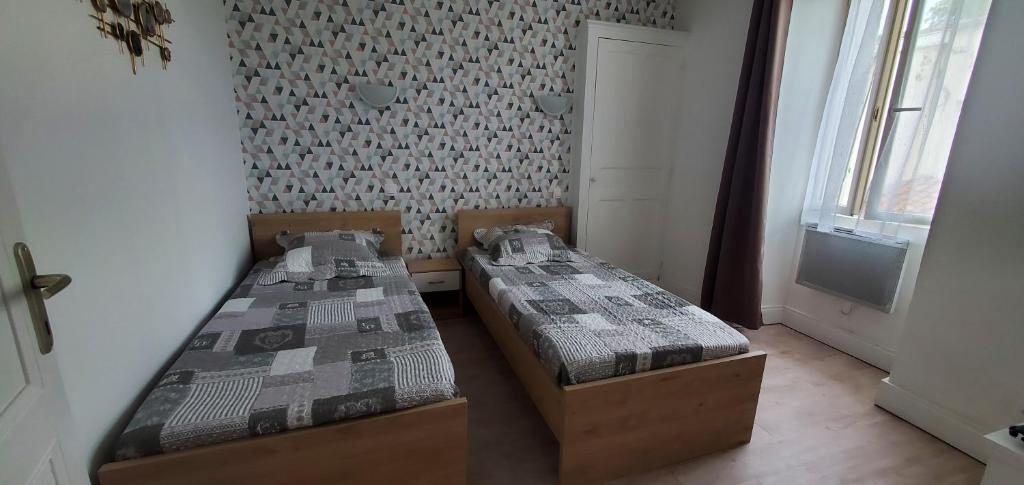 Aubaterra - Twee Slaapkamers Huis