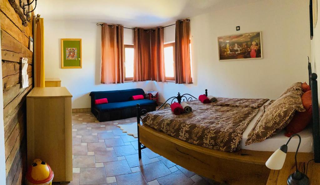 Postel nebo postele na pokoji v ubytování Family House