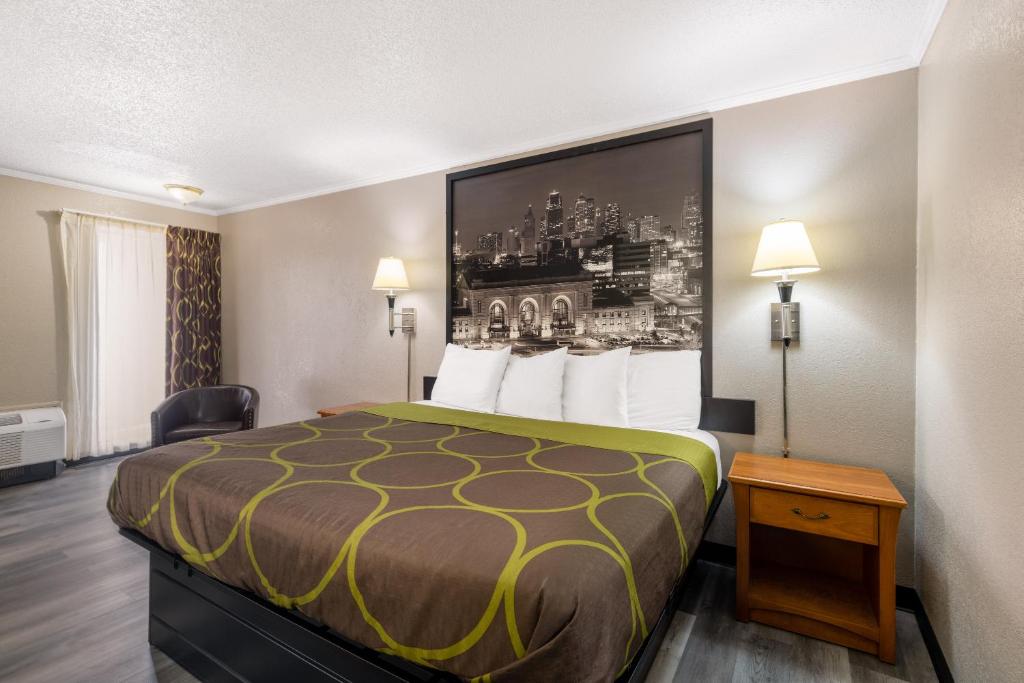 Super 8 by Wyndham Kansas City Airport North - Chambre Lit King-Size - Non-Fumeurs