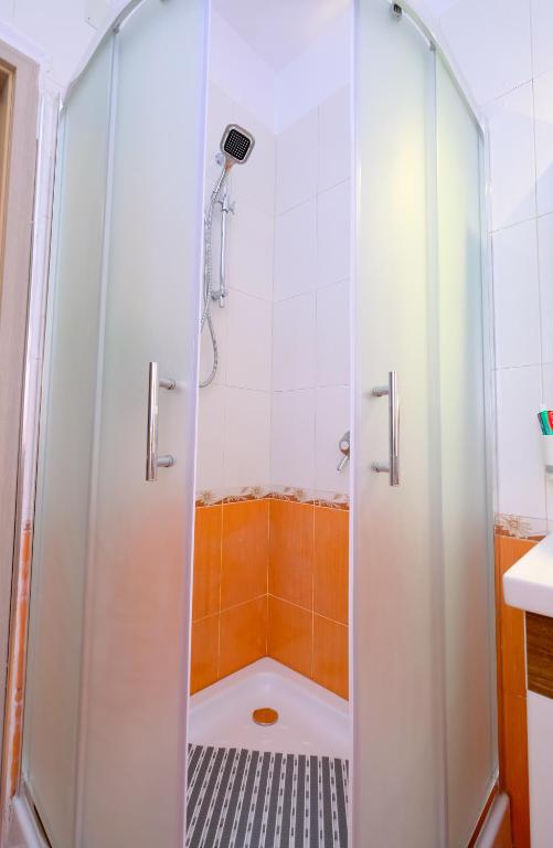 Zana`s Home - Image 7