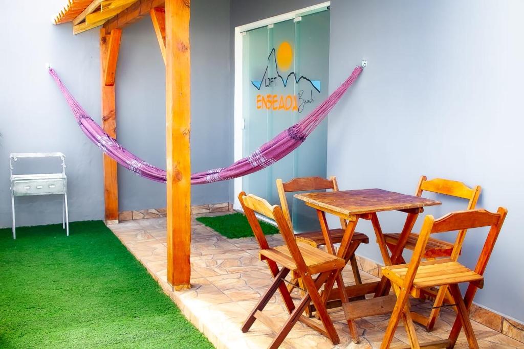 Pousada Loft Enseada Beach a 200mt da praia - Apartment With Balcony