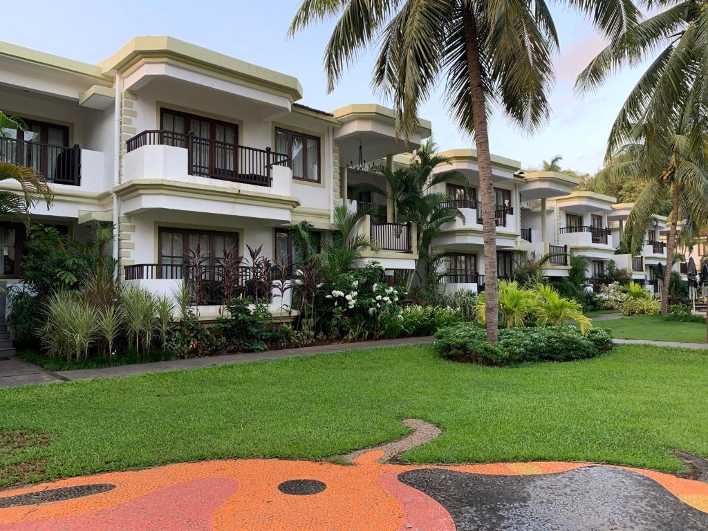 Zahrada ubytování Sonesta Inns Beach Resort - Candolim Beach