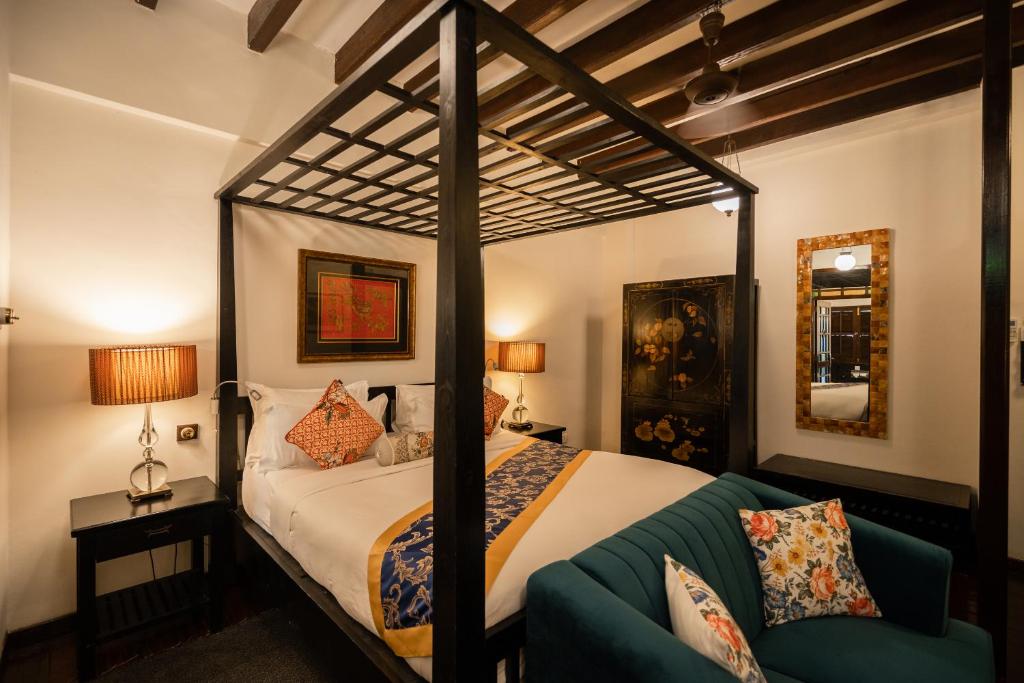 Hotel Penaga - Hutton Deluxe Queen Room With Jacuzzi