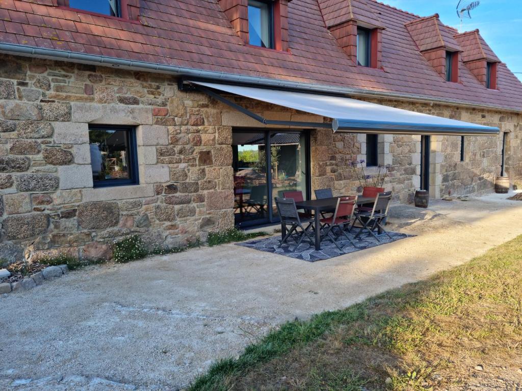 Longère rénovée sur les hauteurs de Perros-Guirec - Casa Con Tre Camere Da Letto