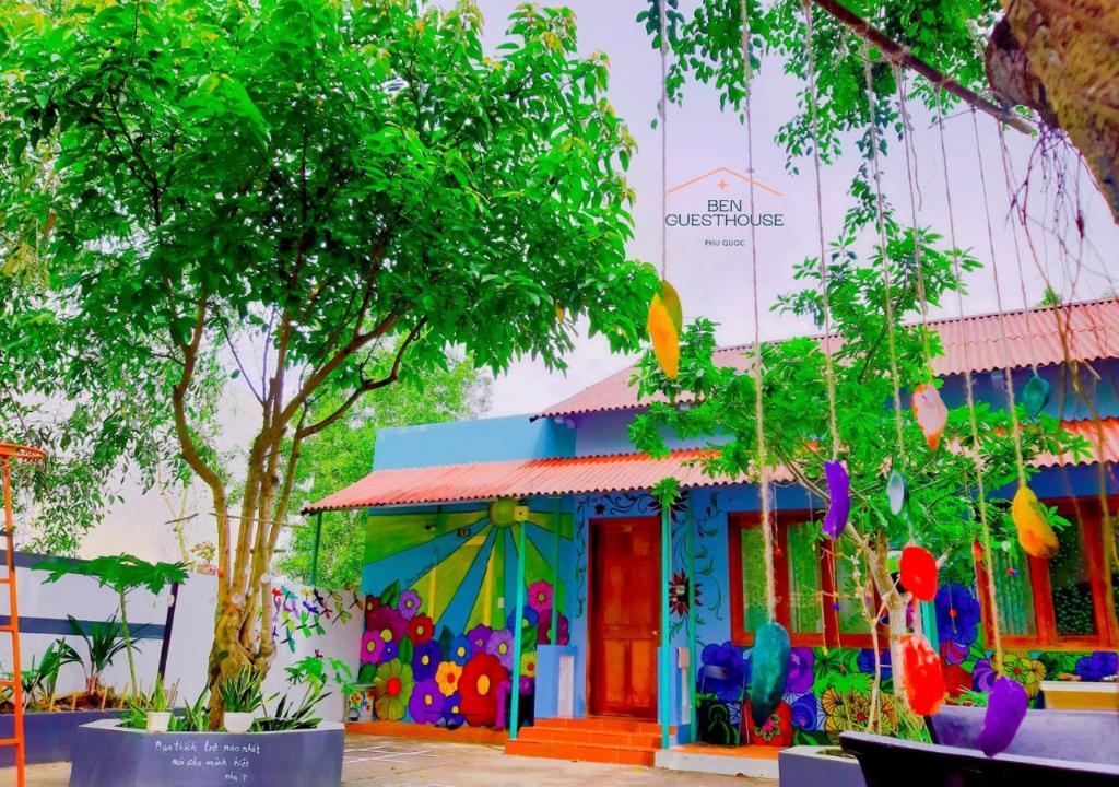 Zahrada ubytování Ben Guesthouse Phu Quoc