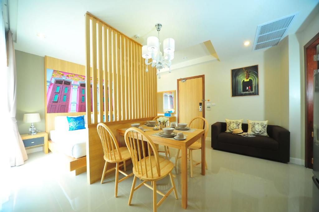 Ratana Hotel Rassada, PHUKET TOWN- SHA Extra Plus - Resim 33